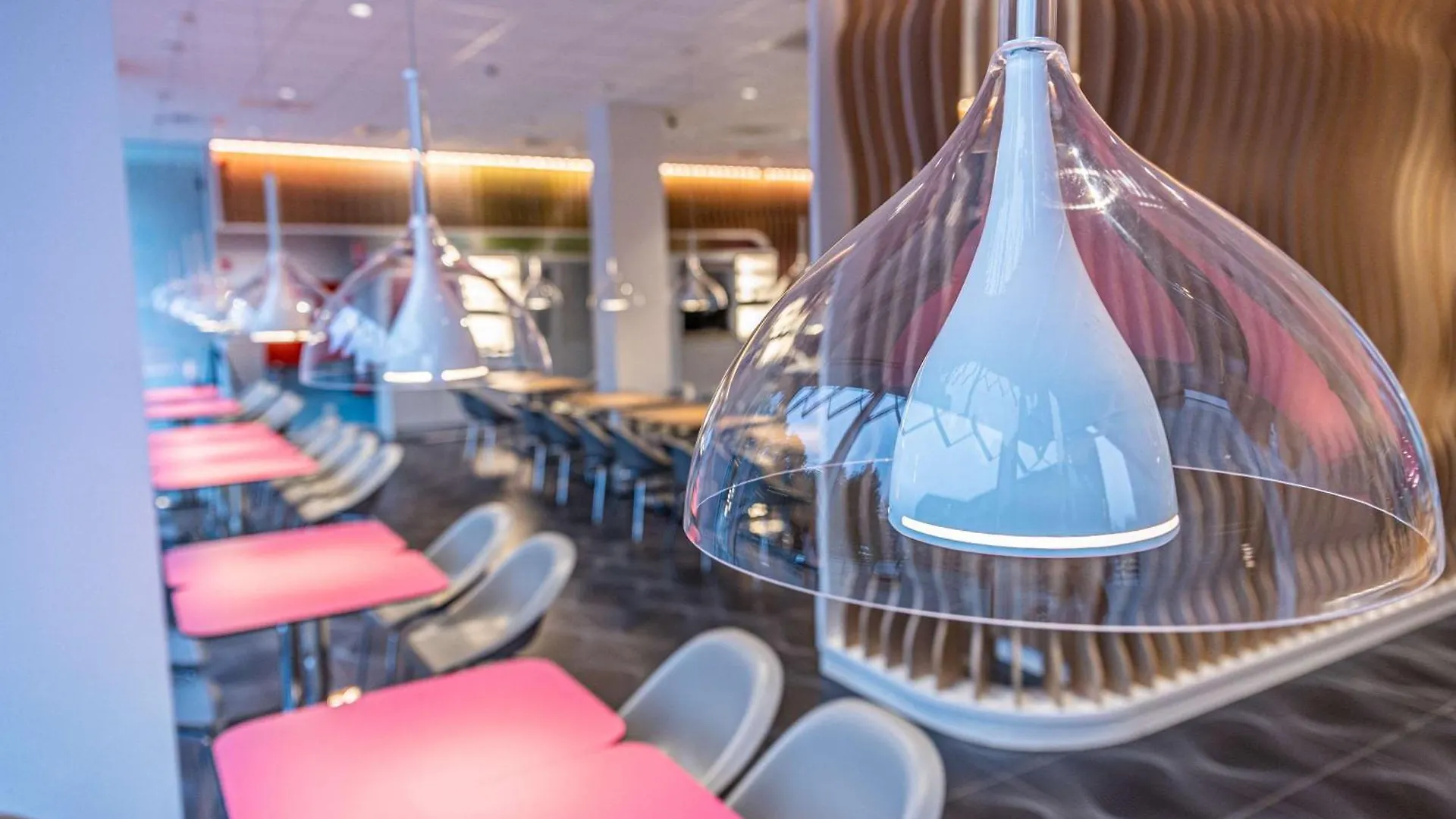 Отель Prize By Radisson, Antwerp City
