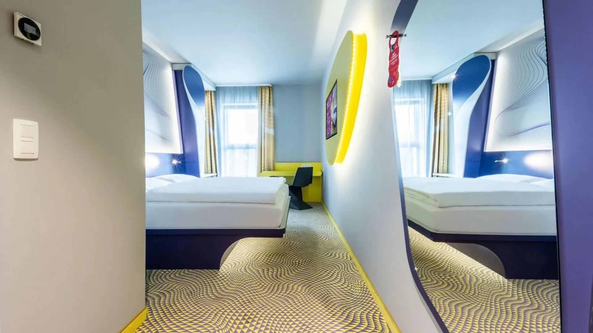 Отель Prize By Radisson, Antwerp City